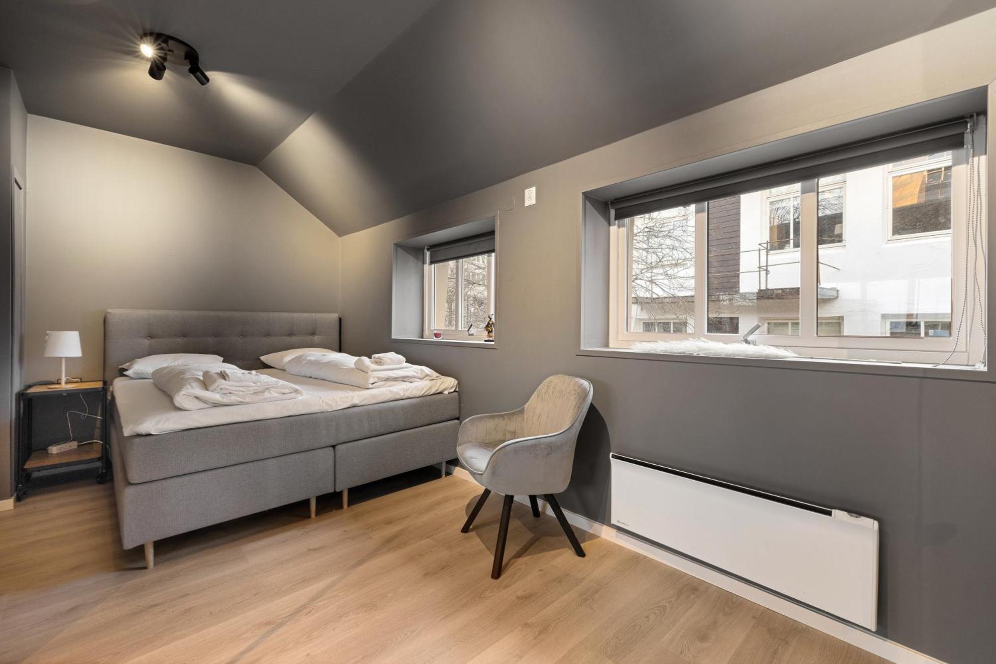 Homerentals L 120Sqm Mid-Central - King Beds - 500Mbps Wi-Fi ベルゲン エクステリア 写真